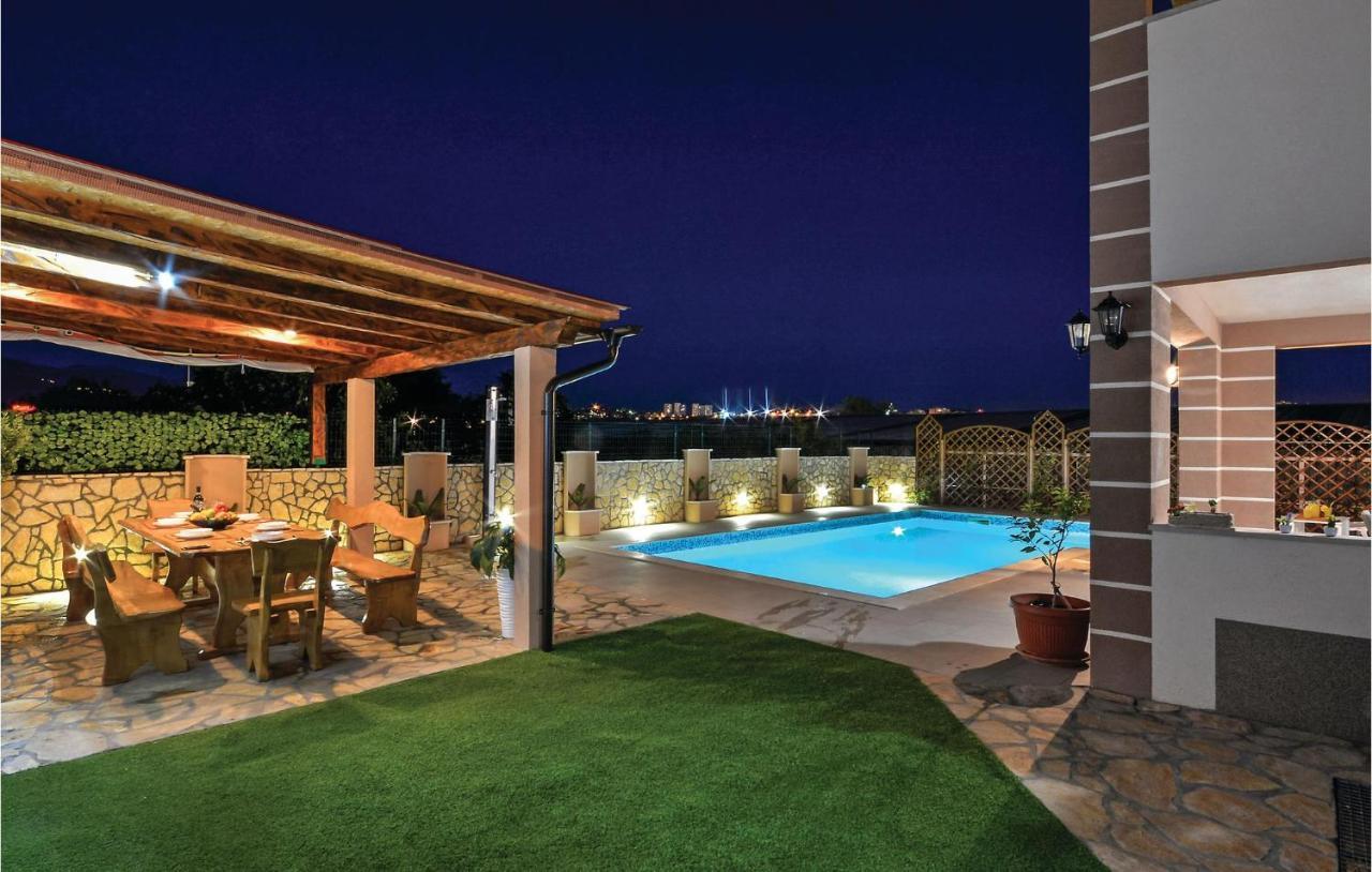 3 Bedroom Nice Home In Solin Split Luaran gambar