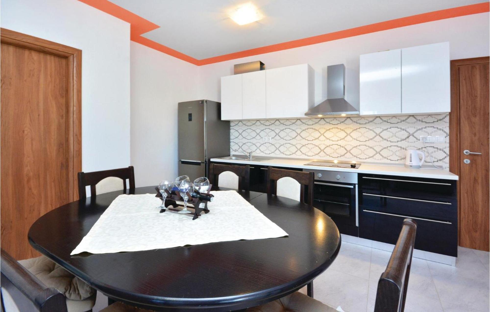 3 Bedroom Nice Home In Solin Split Luaran gambar