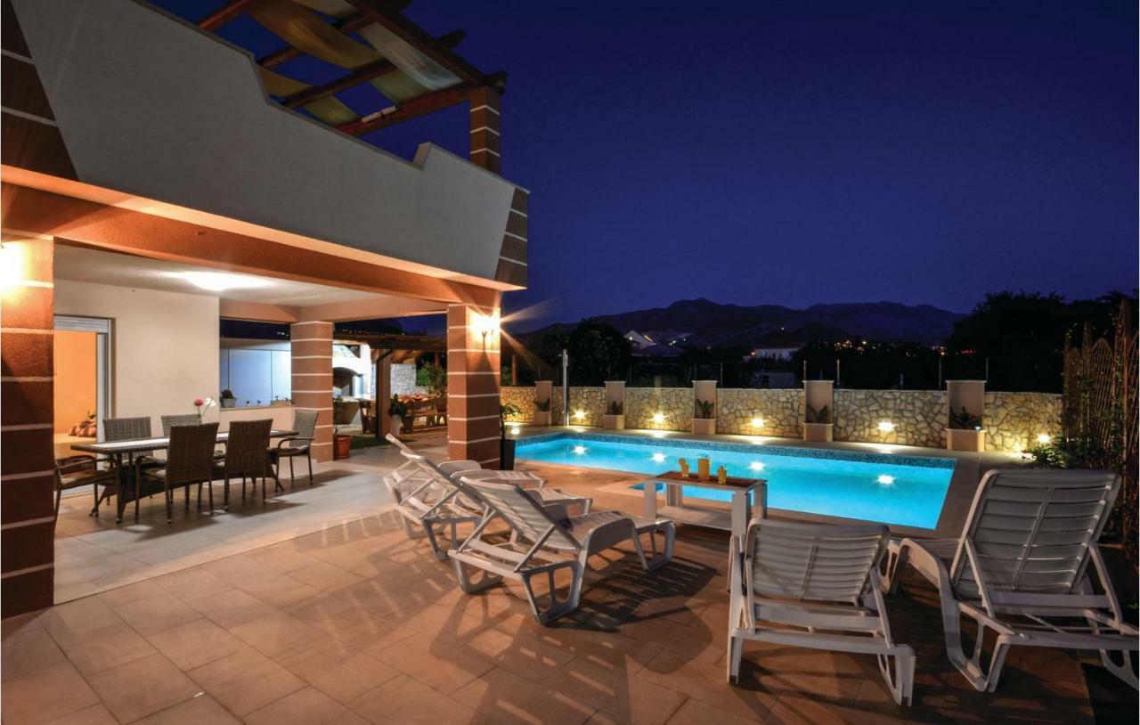 3 Bedroom Nice Home In Solin Split Luaran gambar